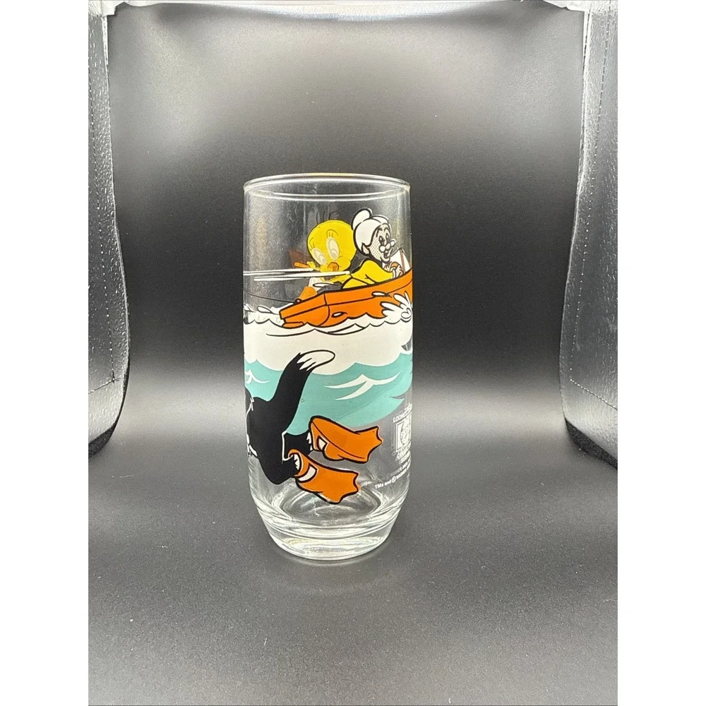 Vintage 1979 Pepsi Looney Tunes Sylvester Collector Series Glass Tweety Granny